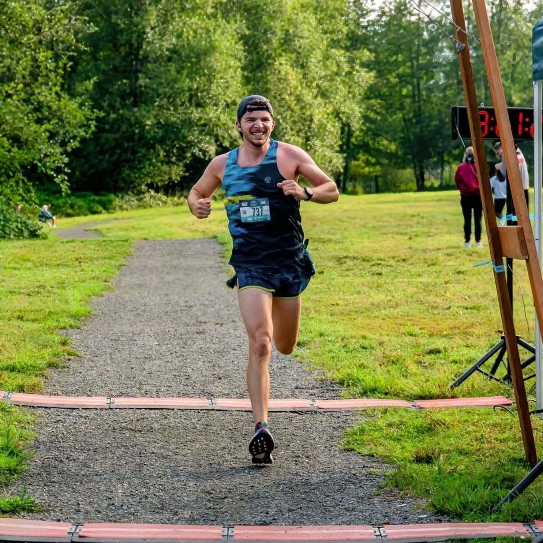 That's what we call a PR face; feels good to ring the bell again 🔔
                                2024 Iron Horse Half - 1:21:49
                                First Half Marathon PR in almost 2 years and it was a full 3:59 faster than my previous best.